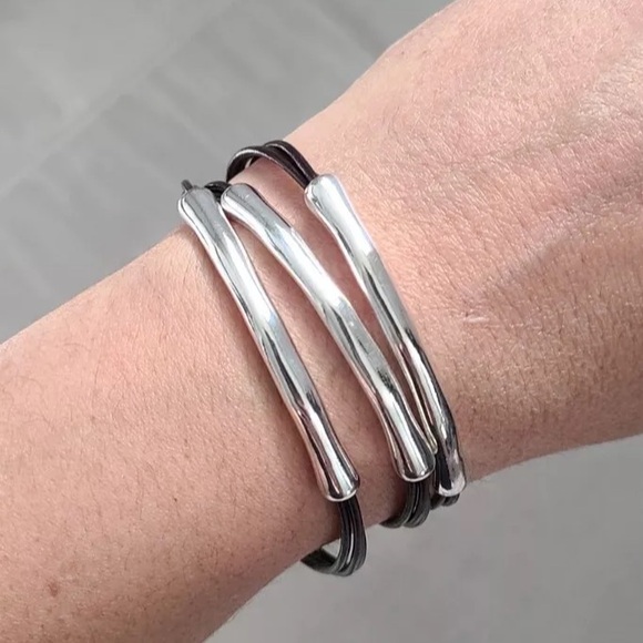 UNO de 50 Bracelet •NOT TO BE • Silver •Size M - Picture 12 of 16